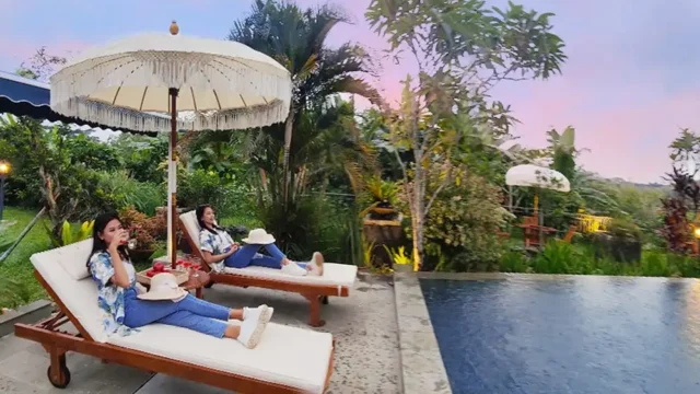 RELAXING-UBUD