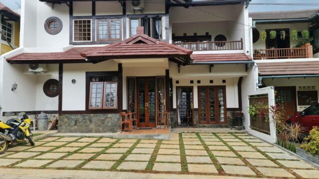 Villa Davina Sentul